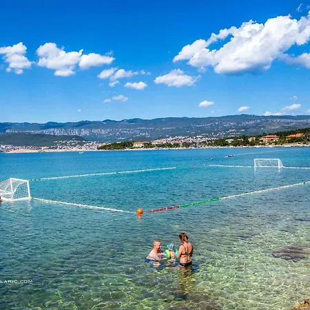 In - Insel Krk 44631 Silo (Krk)